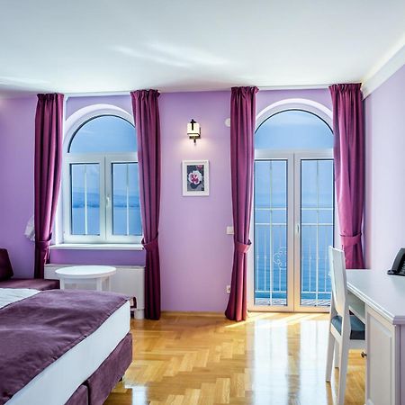 Hotel Domino Опатия Экстерьер фото