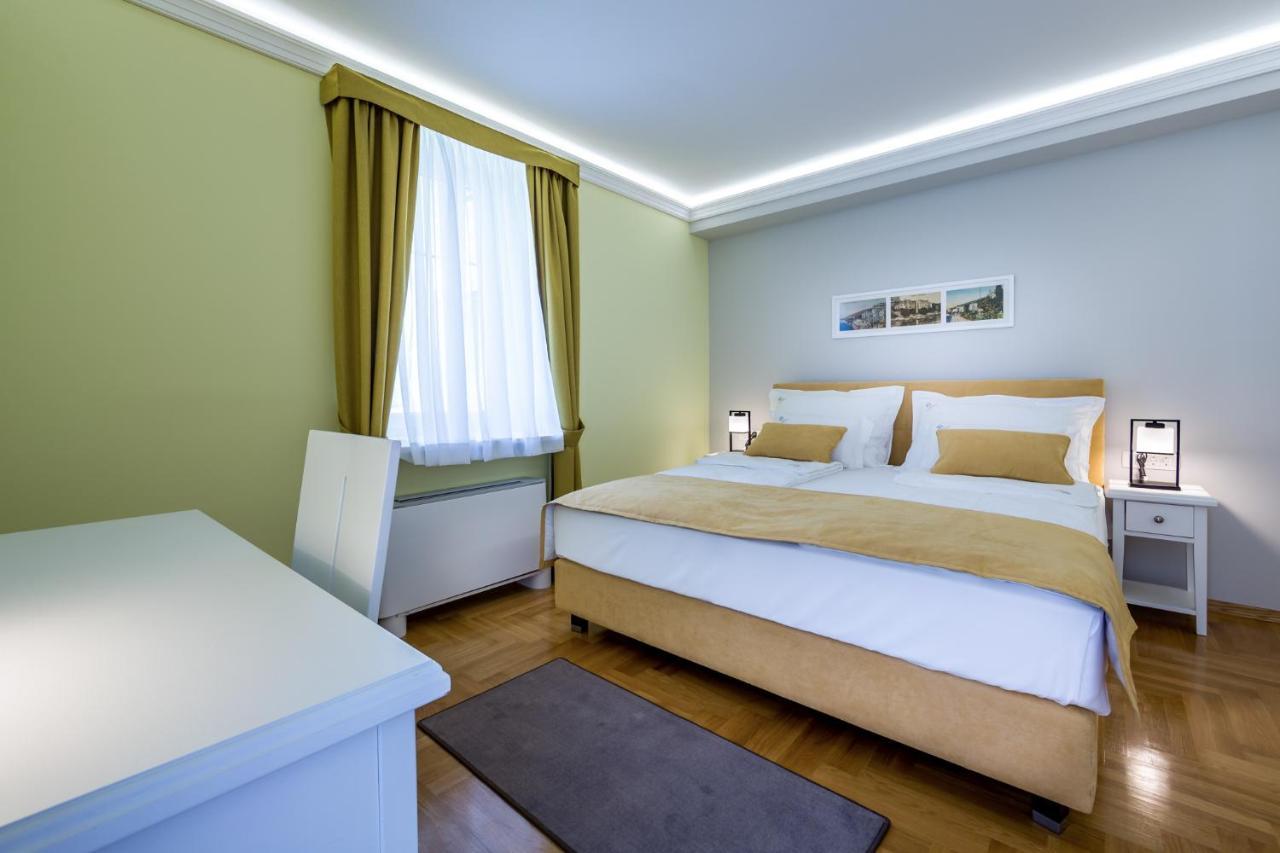 Hotel Domino Опатия Экстерьер фото