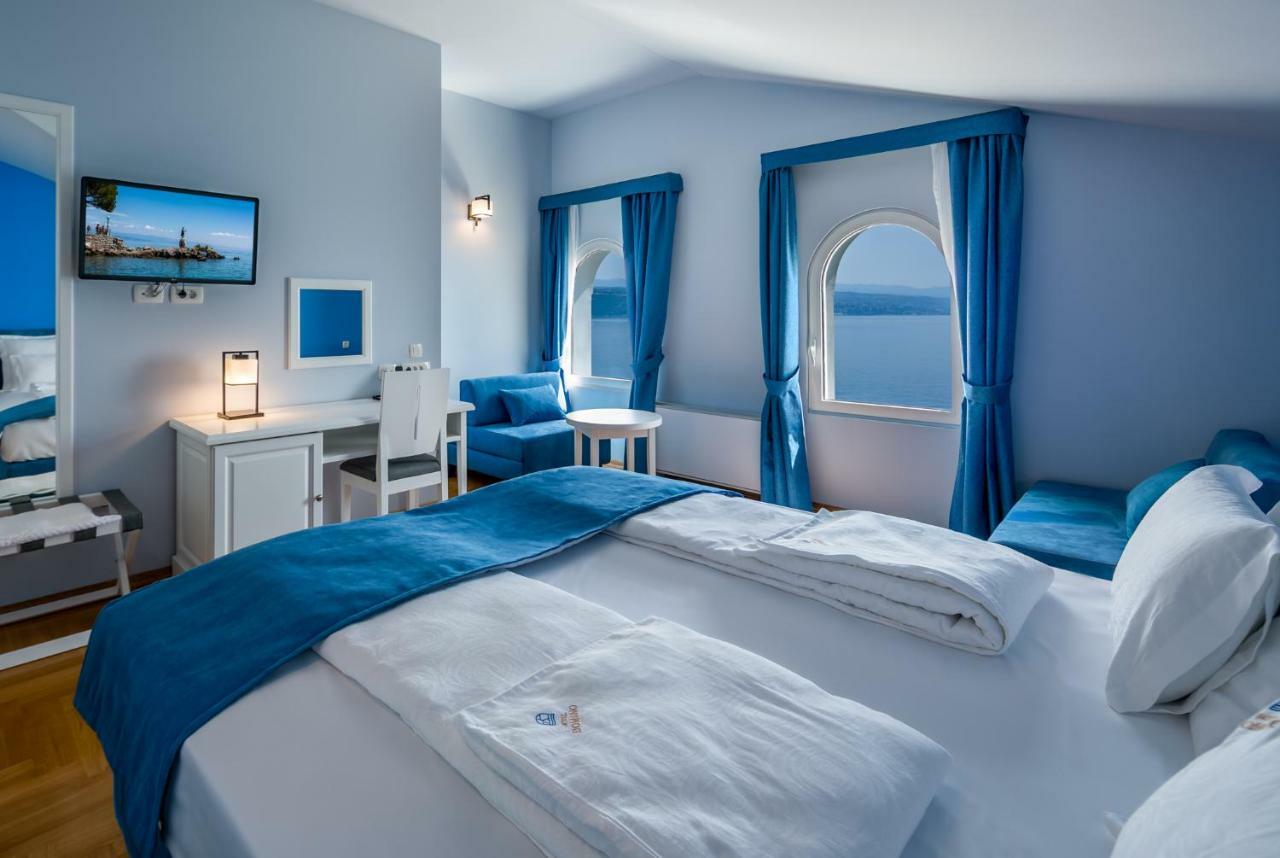 Hotel Domino Опатия Экстерьер фото