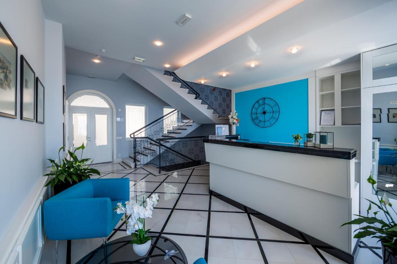 Hotel Domino Опатия Экстерьер фото